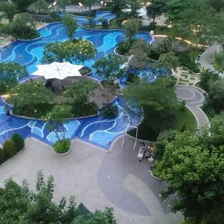 Apartemen Educity Pakuwon City Surabaya Baca Deskripsi Dulu Exterior photo